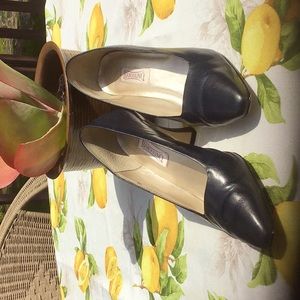 Leather classic heels. Navy blue